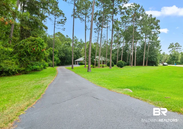 Photo 3 of Single family home for sale at 4918 Ml House Rd, Gulf Shores, AL 36542 | MLS# 406821 | Listing updated on 2026-09-01