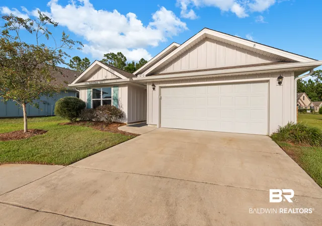 Photo 2 of Single family home for sale at 7472 Coppin Dr, Foley, AL 36535 | MLS# 409063 | Listing updated on 2026-09-19