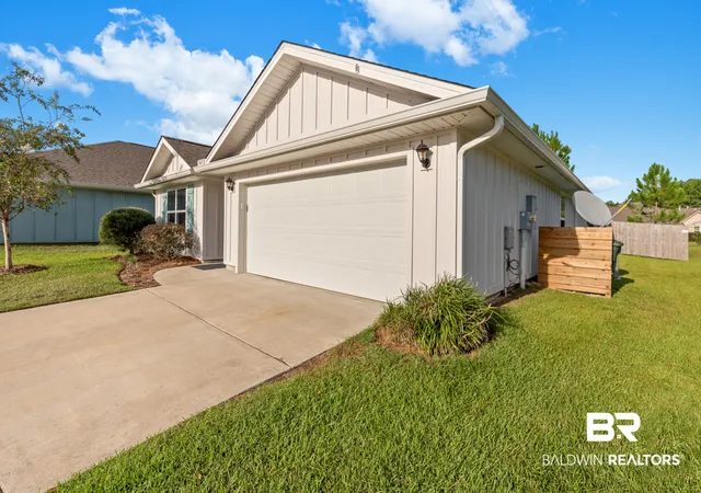 Photo 3 of Single family home for sale at 7472 Coppin Dr, Foley, AL 36535 | MLS# 409063 | Listing updated on 2026-09-19