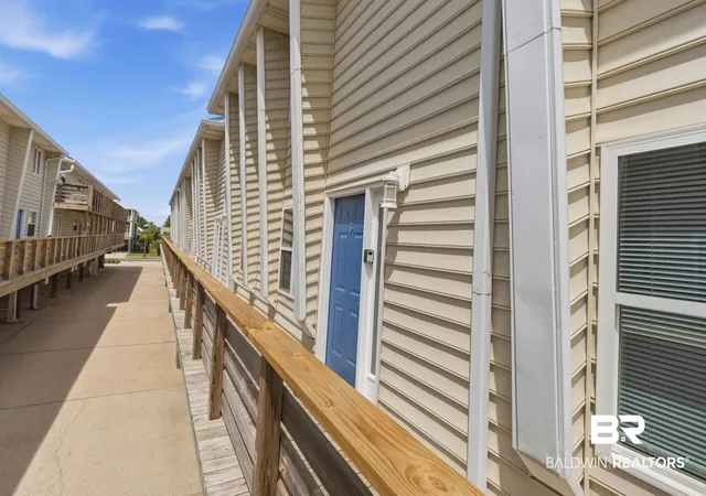 Photo 3 of Townhouse for sale at 344 E Beach Boulevard #3, Gulf Shores, AL 36542 | MLS# 406714 | Listing updated on 2026-08-21
