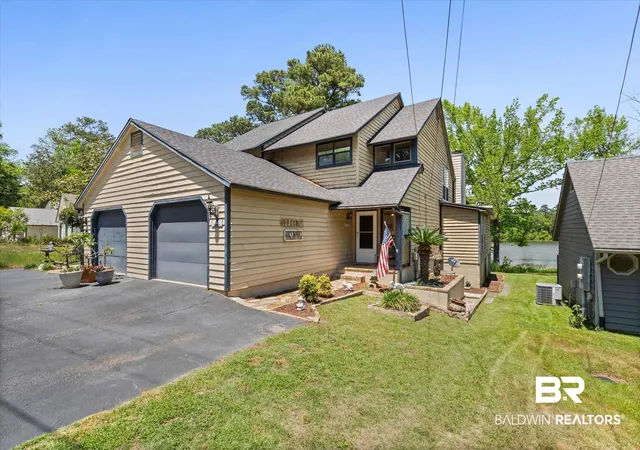 Photo 1 of Townhouse for sale at 39 Lakeshore Dr #39, Daphne, AL 36526 | MLS# 395652 | Listing updated on 2026-09-09