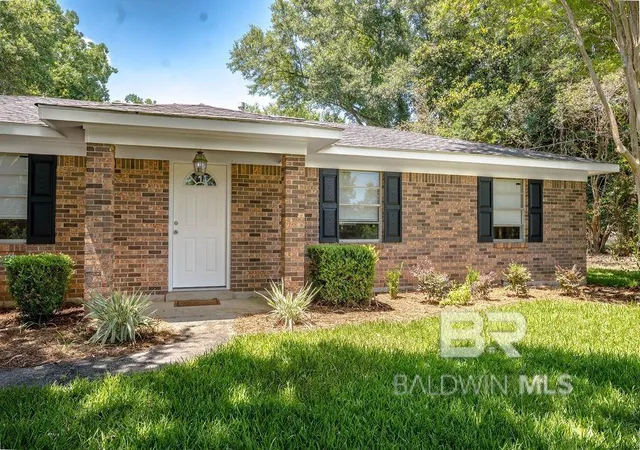 Homes for sale in Semmes, AL | 7760 Salem Dr, Semmes, AL 36575 | MLS# 399247