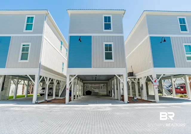 Photo 3 of Single family home for sale at 1592 W Beach Blvd #GG, Gulf Shores, AL 36542 | MLS# 396830 | Listing updated on 2026-10-27