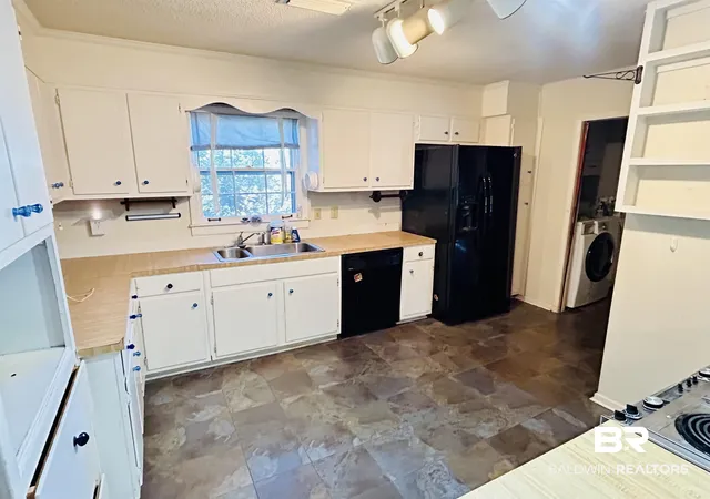 Photo 4 of Sale Pending at 234 Rodgers Ln, Brewton, AL 36426 | MLS# 387299 | Listing updated on 2026-07-31