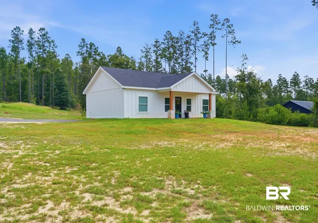 Photo 4 of Single family home for sale at 12019 Red Hl Rd Ext, Bay Minette, AL 36507 | MLS# 399622 | Listing updated on 2026-08-30