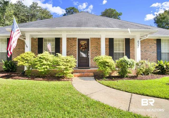 Photo 3 of Single family home for sale at 822 Artillery Range, Spanish Fort, AL 36527 | MLS# 387385 | Listing updated on 2026-09-08