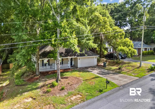 Photo 3 of Single family home for sale at 153 Lakeview Loop, Daphne, AL 36526 | MLS# 397759 | Listing updated on 2026-09-09