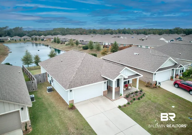 Photo 3 of Single family home for sale at 8033 Irwin Loop, Daphne, AL 36526 | MLS# 397324 | Listing updated on 2026-09-14
