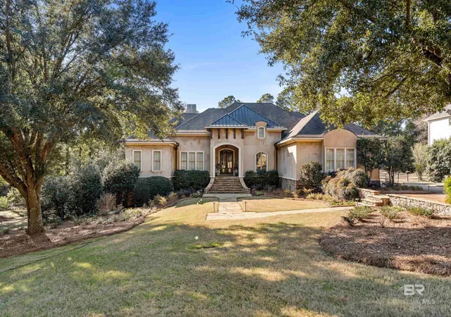 Homes for sale in Fairhope, AL | 131 Augusta Court, Fairhope, AL 36532 | MLS# 391423