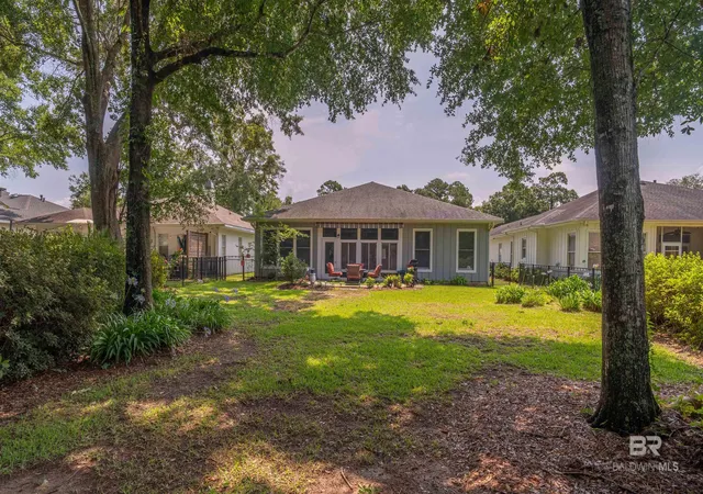 Homes for sale in Fairhope, AL | 105 Oak Bend Court, Fairhope, AL 36532 | MLS# 398628