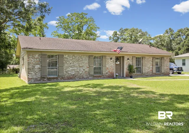 Single family home for sale at 5070 Santos Dr, Mobile, AL 36619 | MLS# 396874