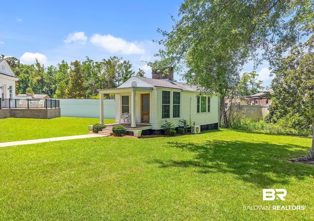 Photo 4 of Single family home for sale at 6818 Cedar Run, Montrose, AL 36559 | MLS# 382872 | Listing updated on 2026-09-09