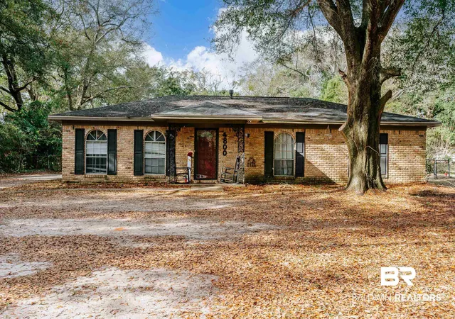 Photo 2 of Sale Pending at 4800 Bush Ln, Mobile, AL 36619 | MLS# 390186 | Listing updated on 2026-08-26