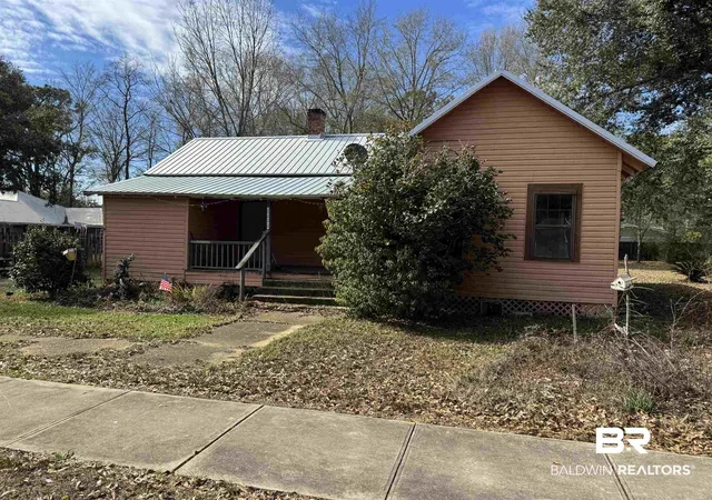 Photo 1 of Single family home for sale at 1111 Hand Ave, Bay Minette, AL 36507 | MLS# 391979 | Listing updated on 2026-08-14