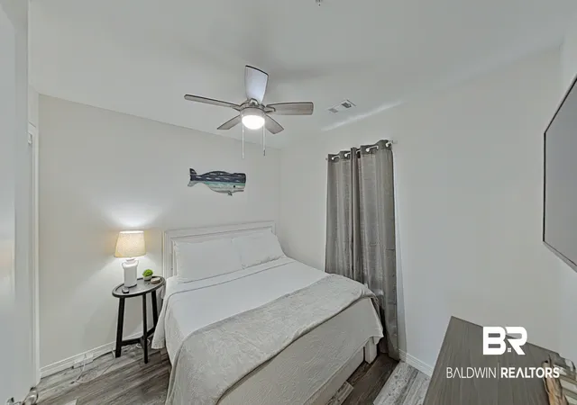 Photo 4 of Townhouse for sale at 572 E Beach Blvd #UNIT 406, Gulf Shores, AL 36542 | MLS# 407651 | Listing updated on 2026-09-17