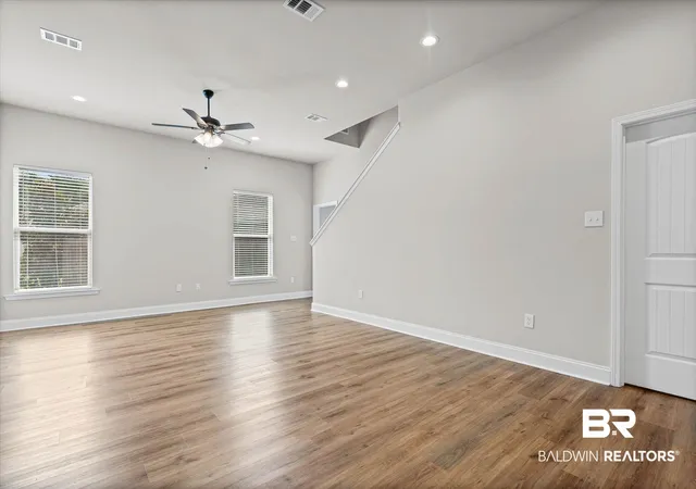 Photo 3 of Single family home for sale at 950 Gibson Ct, Foley, AL 36535 | MLS# 399352 | Listing updated on 2026-09-18