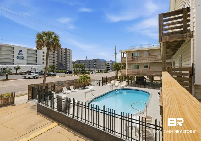 Photo 3 of Townhouse for sale at 344 E Beach Blvd #3, Gulf Shores, AL 36542 | MLS# 395475 | Listing updated on 2026-08-11