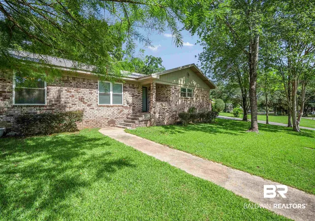 2nd image of 130 Thomas Dr, Saraland, AL 36571 | MLS# 397946