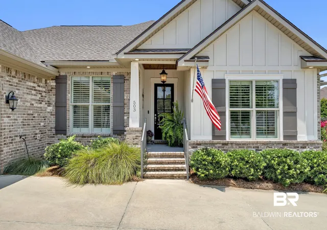 Photo 3 of Sale Pending at 503 Bartlett Ave, Fairhope, AL 36532 | MLS# 398907 | Listing updated on 2026-09-09