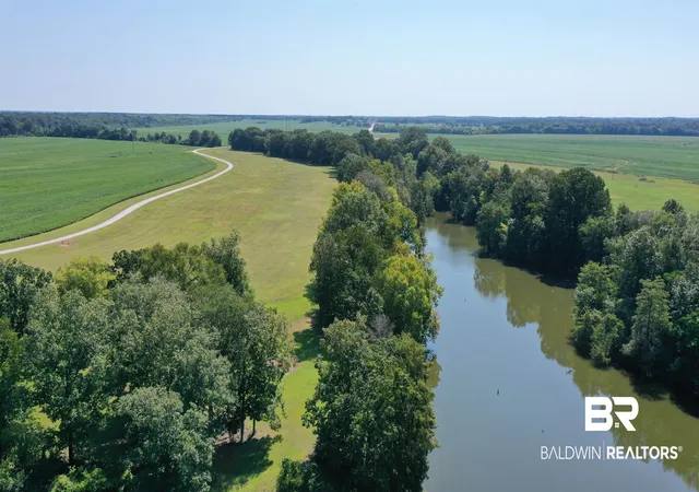 Land for sale at Lot 27 Judge Greene Pl Rd, Greensboro, AL 36744 | MLS# 383789