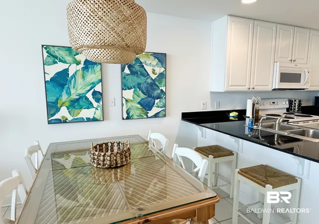 Photo 4 of Townhouse for sale at 455 E Beach Boulevard #811, Gulf Shores, AL 36542 | MLS# 409373 | Listing updated on 2026-10-06