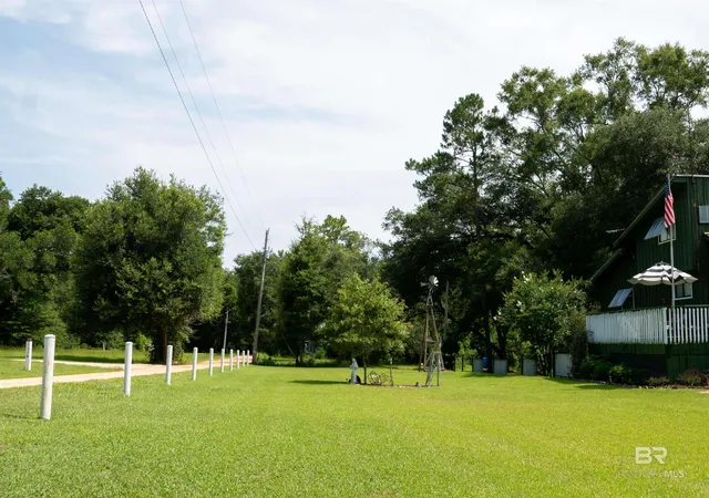 Homes for sale in Fairhope, AL | 19520 Gunnison Road, Fairhope, AL 36532 | MLS# 398947