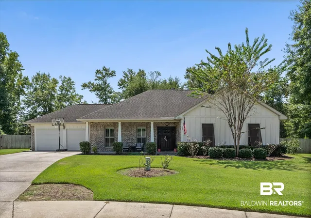Photo 1 of Sale Pending at 5988 Trey Ln, Gulf Shores, AL 36542 | MLS# 409268 | Listing updated on 2026-09-04