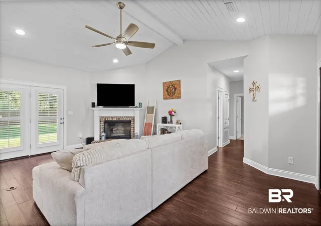 Photo 3 of Sale Pending at 5988 Trey Ln, Gulf Shores, AL 36542 | MLS# 409268 | Listing updated on 2026-09-04