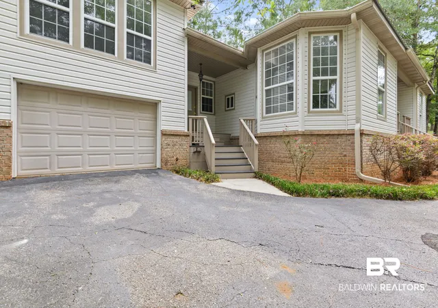 Photo 2 of Single family home for sale at 100 Worchester Dr, Daphne, AL 36526 | MLS# 409806 | Listing updated on 2026-09-09