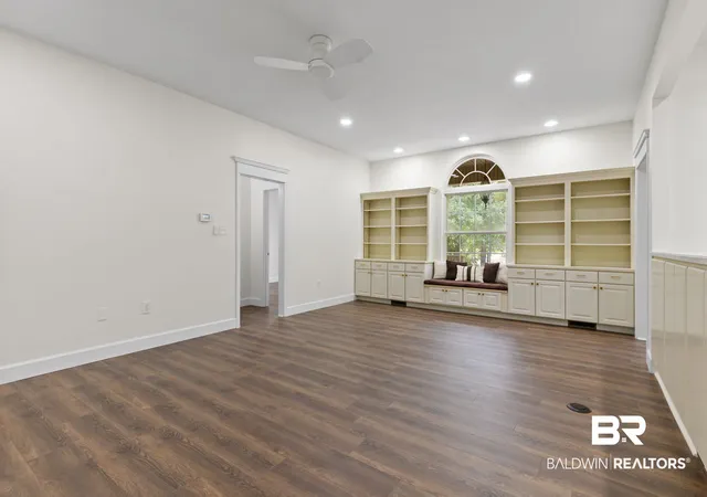 Photo 4 of Single family home for sale at 100 Worchester Dr, Daphne, AL 36526 | MLS# 409806 | Listing updated on 2026-09-09
