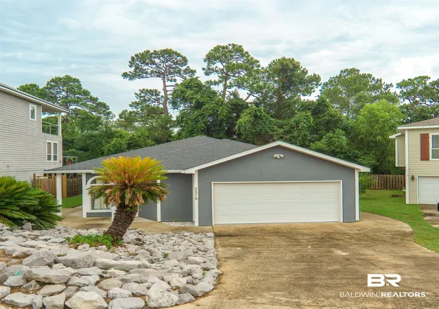 Photo 2 of Single family home for sale at 26716 Terry Cvs Dr, Orange Beach, AL 36561 | MLS# 398225 | Listing updated on 2026-09-02