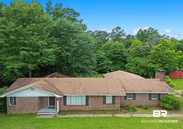 2nd image of 384 Old Bratt Rd, Atmore, AL 36502 | MLS# 397277