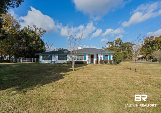 22nd image of 302 W Jefferson St, Summerdale, AL 36580 | MLS# 389544