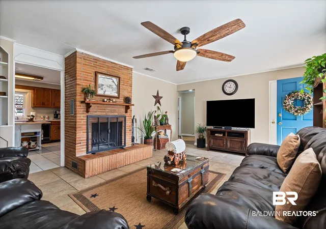 Photo 3 of Single family home for sale at 302 W Jefferson St, Summerdale, AL 36580 | MLS# 389544 | Listing updated on 2026-09-23