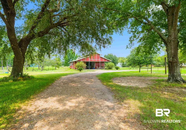 Photo 3 of Single family home for sale at 12772 Ward Rd, Stapleton, AL 36578 | MLS# 400108 | Listing updated on 2026-09-25