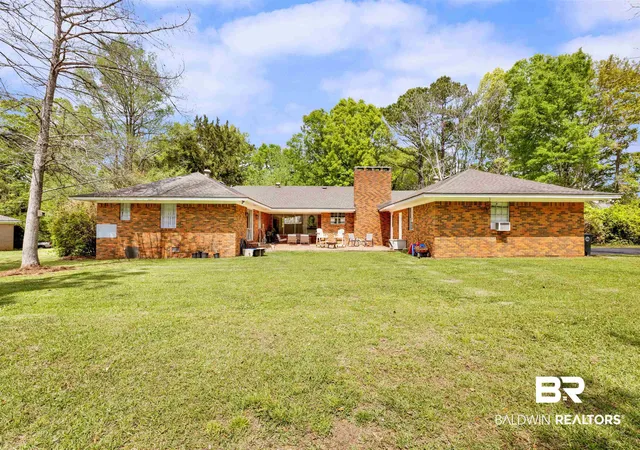 Photo 2 of Sale Pending at 8960 Morphy Ave, Fairhope, AL 36532 | MLS# 394210 | Listing updated on 2026-10-28