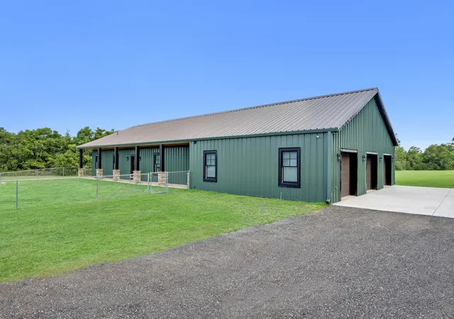 Photo 3 of Single family home for sale at 26943 Frank Rd, Elberta, AL 36530 | MLS# 406519 | Listing updated on 2026-08-31