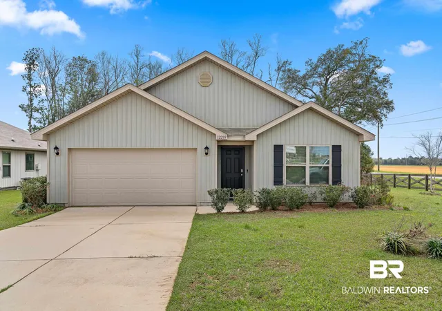 Photo 2 of Single family home for sale at 32299 Terranova Loop, Lillian, AL 36549 | MLS# 393357 | Listing updated on 2026-09-05