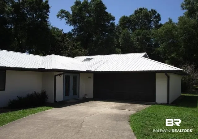 Photo 2 of Townhouse for sale at 342 W Shoreway Dr #5, Gulf Shores, AL 36542 | MLS# 383085 | Listing updated on 2026-09-03
