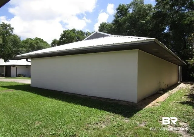 Photo 3 of Townhouse for sale at 342 W Shoreway Dr #5, Gulf Shores, AL 36542 | MLS# 383085 | Listing updated on 2026-09-03