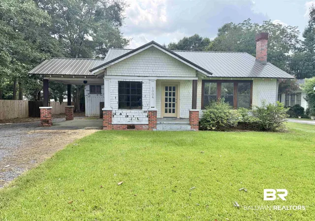 1st image of 1004 S Pensacola Avenue, Atmore, AL 36502 | MLS# 400005