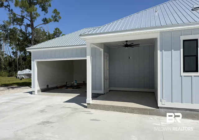 Photo 4 of Single family home for sale at 1965 Middle Brigadoon Trail, Gulf Shores, AL 36542 | MLS# 405497 | Listing updated on 2026-09-29
