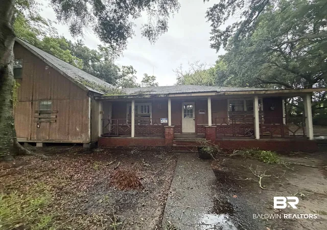 16th image of 2004 Magnolia Ln, Mobile, AL 36605 | MLS# 398677