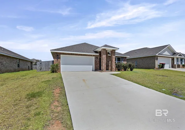 Homes for sale in Mobile, AL | 2503 Arbordale Loop, Mobile, AL 36695 | MLS# 399094