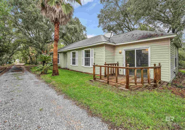 Homes for sale in Gulf Shores, AL | 1624 Jackson Court, Gulf Shores, AL 36542 | MLS# 398657