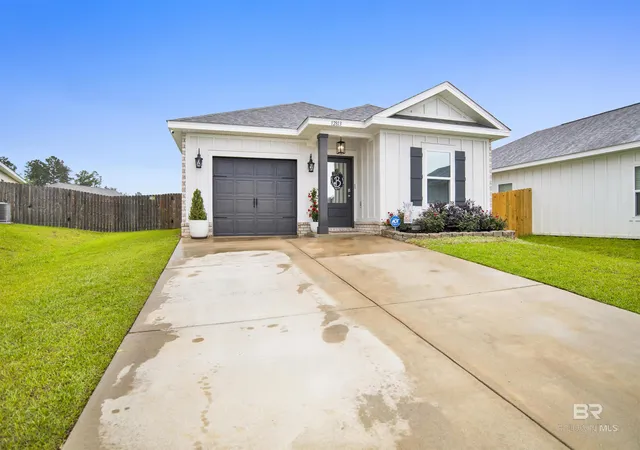 Homes for sale in Spanish Fort, AL | 12813 Patriot Way, Spanish Fort, AL 36527 | MLS# 396361