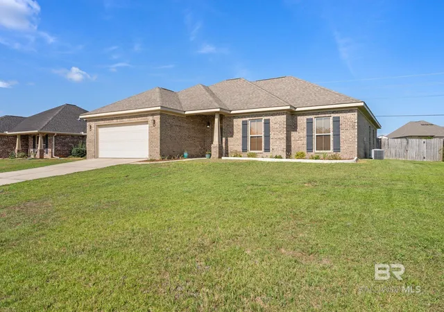 Homes for sale in Foley, AL | 1708 Thames Dr, Foley, AL 36535 | MLS# 397090