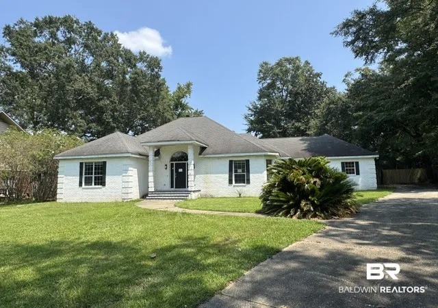 Photo 2 of Sale Pending at 826 W Artillery Range, Spanish Fort, AL 36527 | MLS# 409732 | Listing updated on 2026-09-02