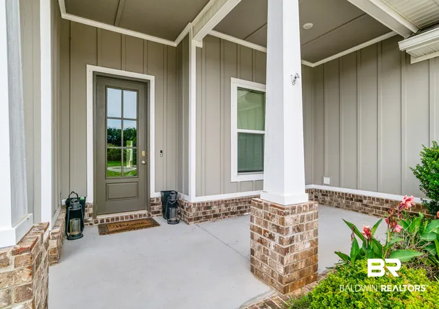 Photo 4 of Single family home for sale at 420 Nandina Loop, Fairhope, AL 36532 | MLS# 409417 | Listing updated on 2026-08-21