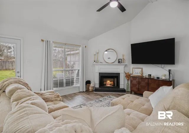 Photo 3 of Sale Pending at 9296 S Champion Cir, Mobile, AL 36695 | MLS# 399404 | Listing updated on 2026-09-18